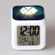 EXO multi-color clock（no battery）