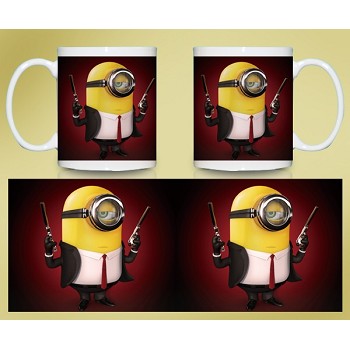 Despicable Me cup BZ978