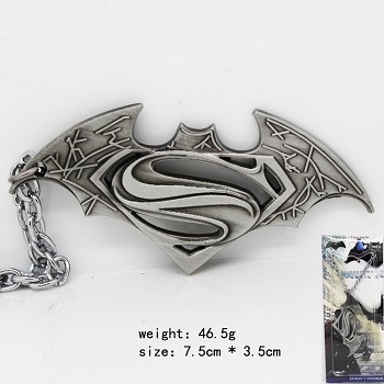 Batman VS Superman key chain