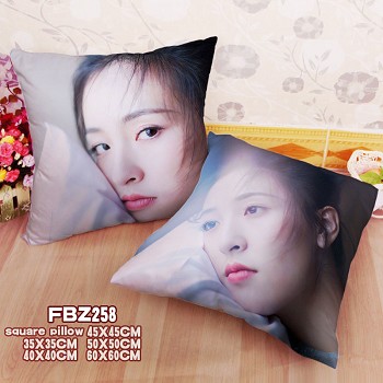 Star Janice two-sided pillow