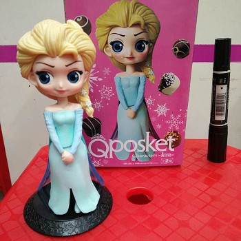 Qposket Frozen figure