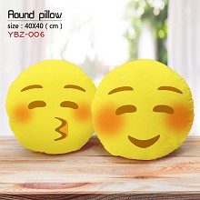 The face round pillow