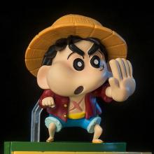 Crayon Shin-chan cos Luffy anime figure