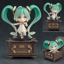 Hatsune Miku 5th Anniversary anime figure