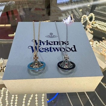 NANA Vivienne Westwood saturn necklace