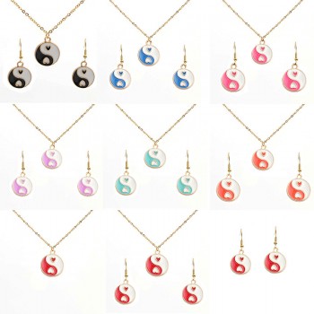 Tai Chi Yin Yang Bagua Charms Multicolor Enamel Necklaces