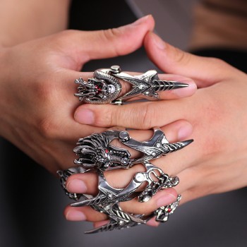 Exaggerated Gothic Dragon Knuckle Finger Skull Joint Claw Rings
