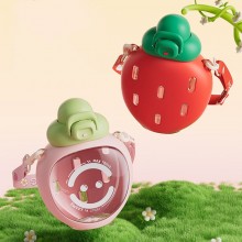 750ML Strawberry Water Bottle Cup with Straw