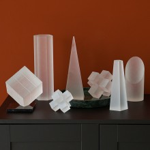 Geometric crystal ornaments Models