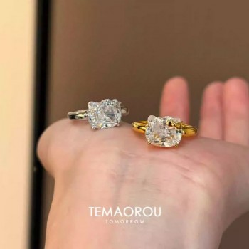Cute Hello Kitty Diamond Rings